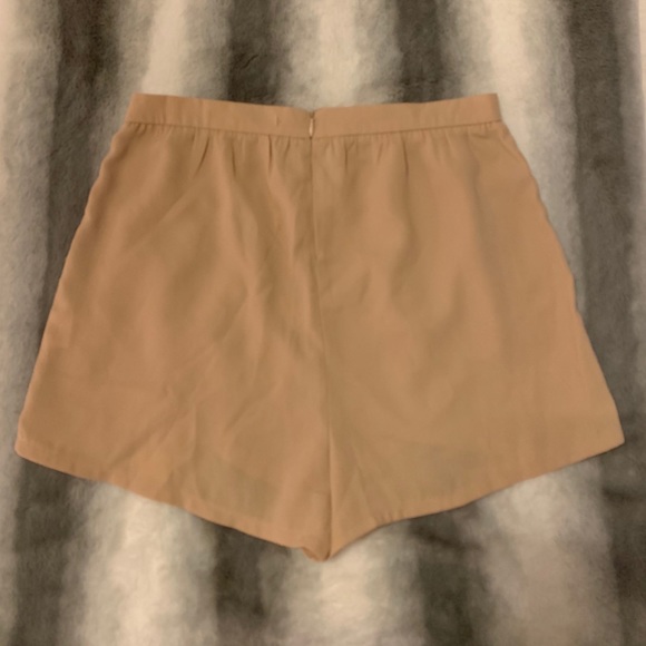 Tobi Shorts - Picture 3 of 3